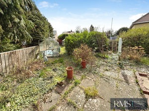 Photo 14- click for photo gallery